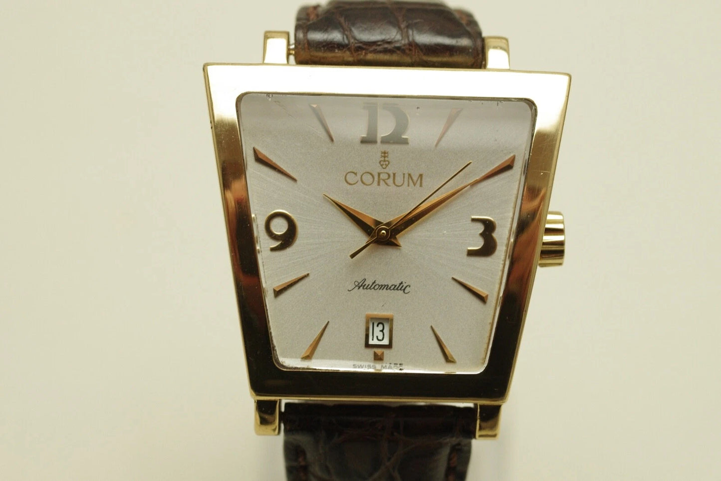 Corum Trapeze Solid 18k Ref 82.404.56 All Original