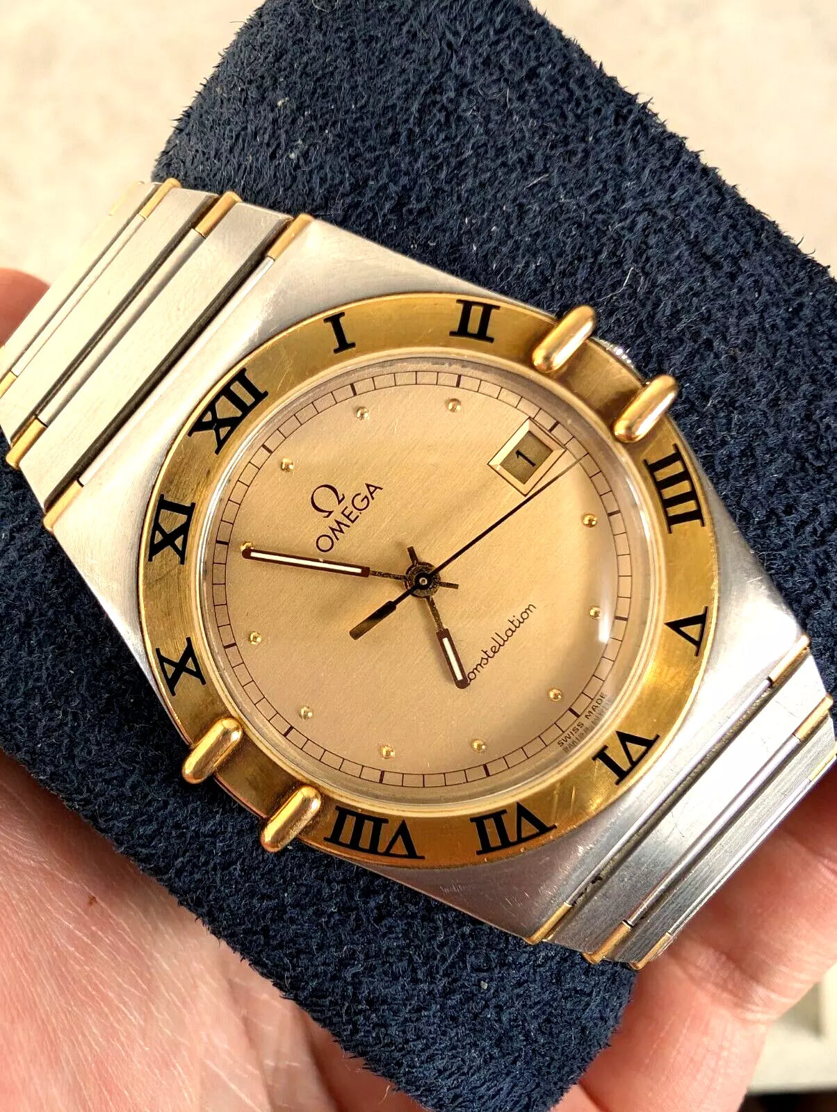OMEGA Constellation 18ct Gold 32mm Watch - 396.1070