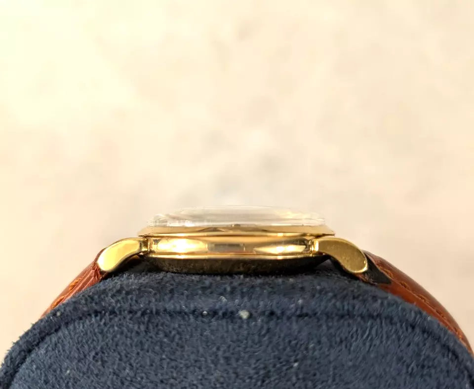 18ct Gold Omega Bumper Automatic Calibre 354 | Circa 1944