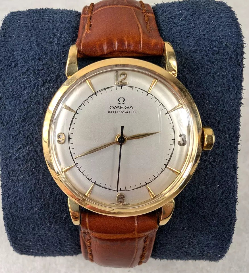 18ct Gold Omega Bumper Automatic Calibre 354 | Circa 1944