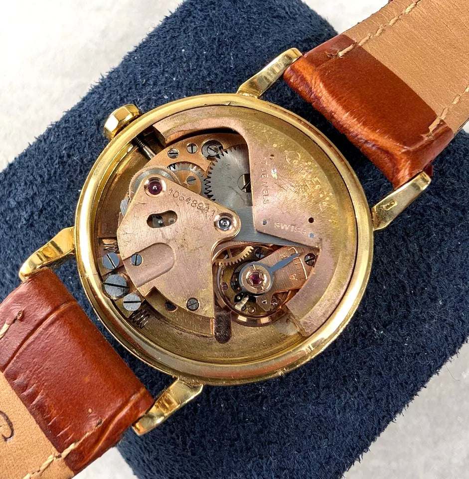 18ct Gold Omega Bumper Automatic Calibre 354 | Circa 1944