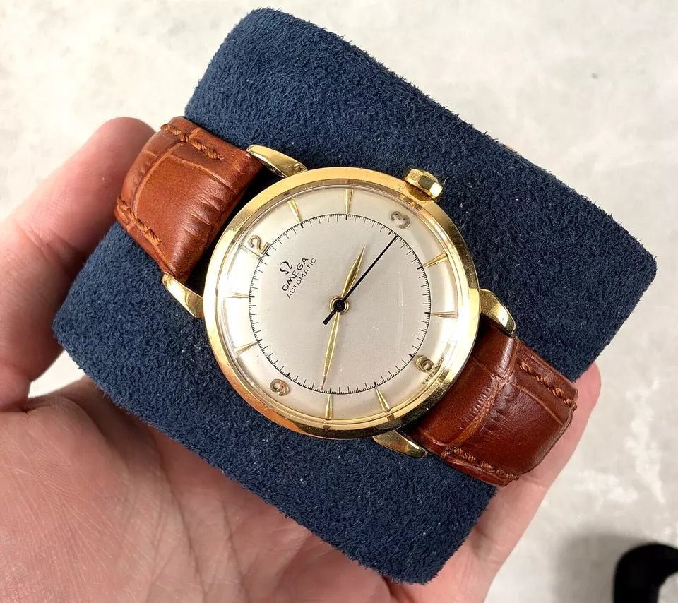 18ct Gold Omega Bumper Automatic Calibre 354 | Circa 1944