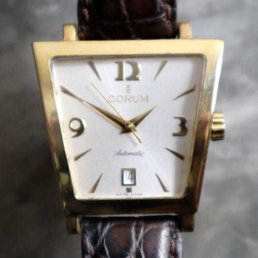 Corum Trapeze Solid 18k Ref 82.404.56 All Original