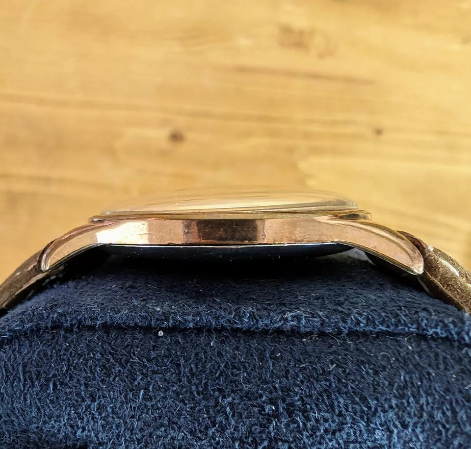 Universal Geneve Sub Second Gold Plated 1950s